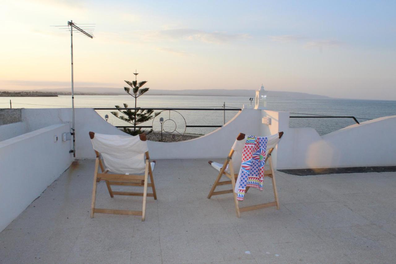 Seahorse In Marzamemi, Una Terrazza Sul Mare Apartamento Exterior foto