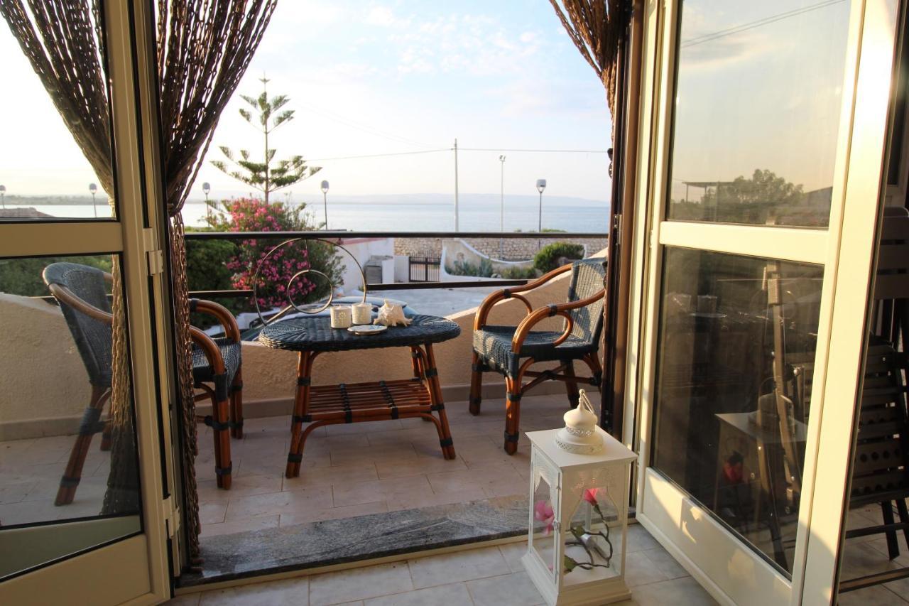 Seahorse In Marzamemi, Una Terrazza Sul Mare Apartamento Exterior foto