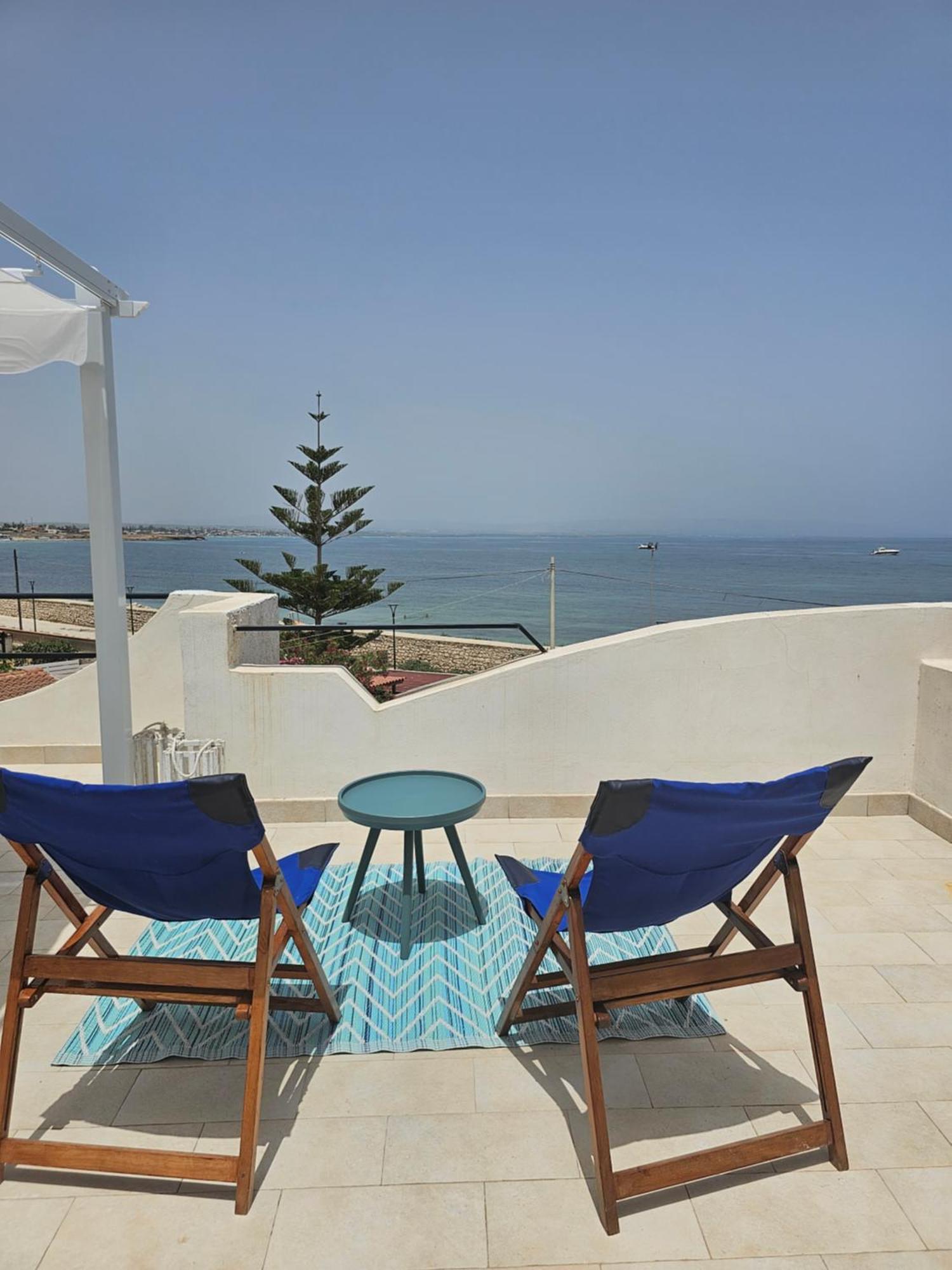 Seahorse In Marzamemi, Una Terrazza Sul Mare Apartamento Quarto foto